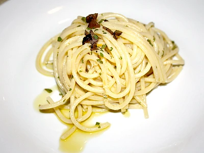 Spaghetti al tartufo nero